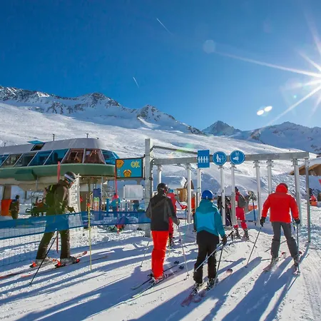 Apartment Du Croz 1er - Happy